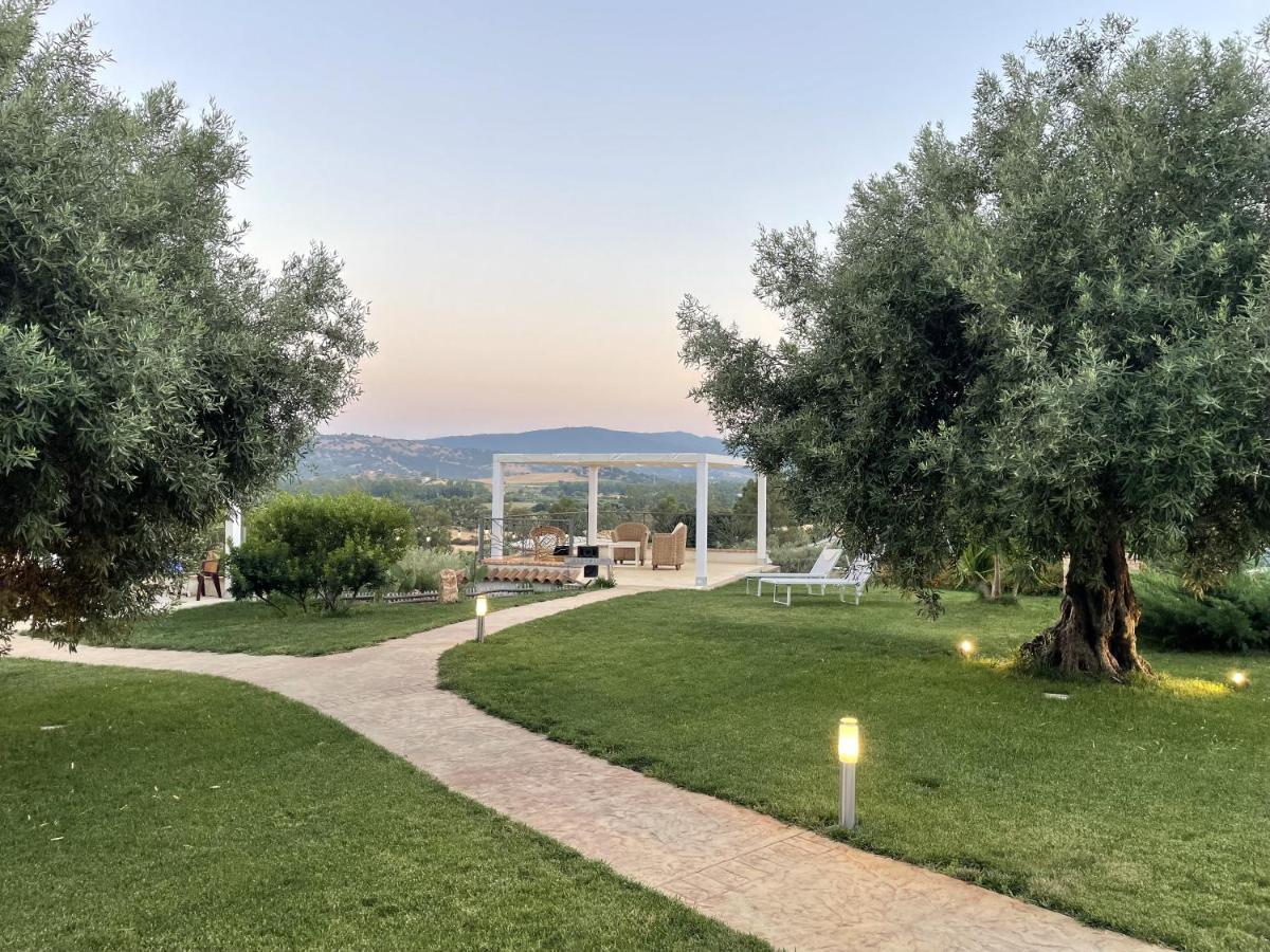 Hotel Essenza Di Mirto Ла Калета Екстериор снимка